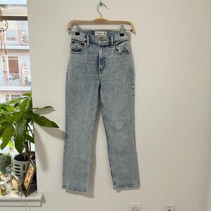 Abercrombie & Fitch The '90s Straight Ultra High Rise Jeans Size 000